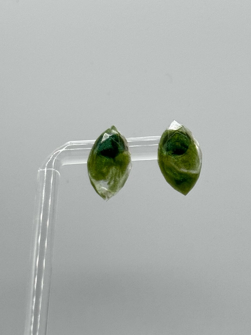 Green Leaf Resin Stud Earrings - Minimal Women's Jewelry